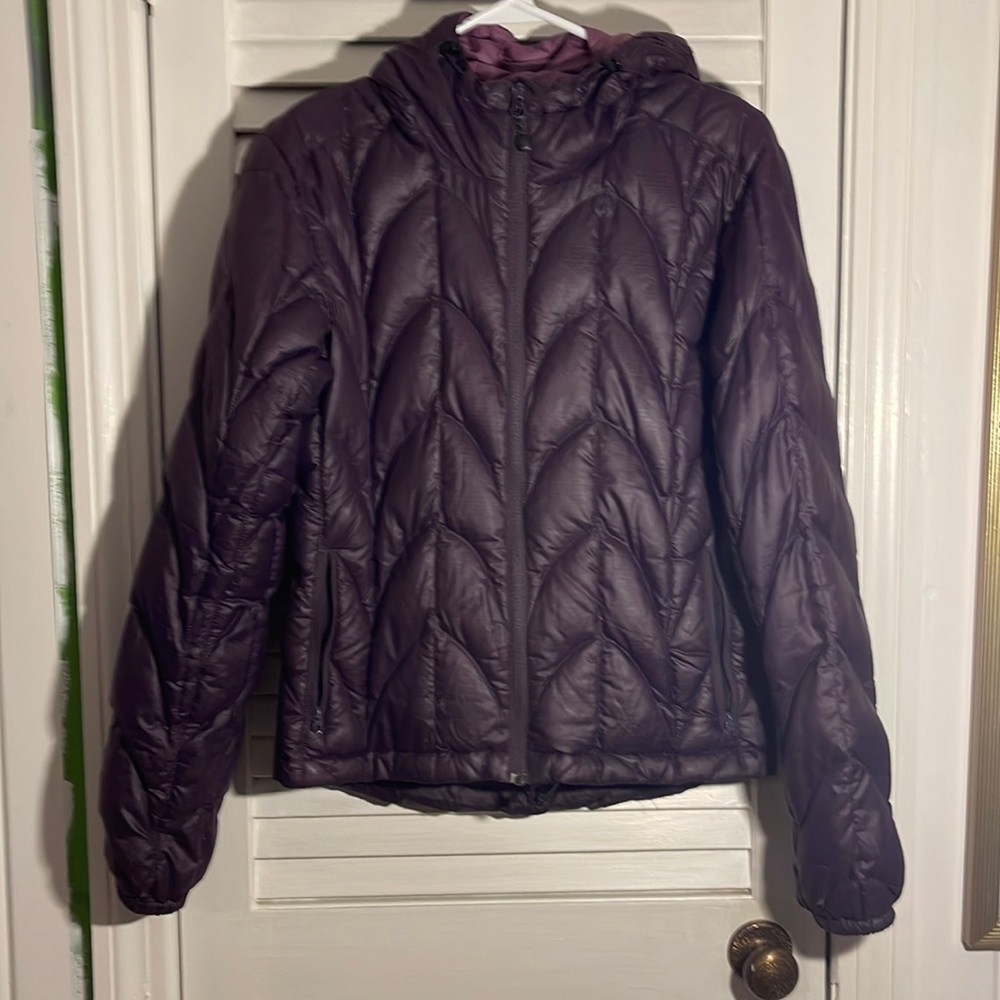 Outdoor Research S down hooded coat, lightweight. So warm. Maroon, mauve lining